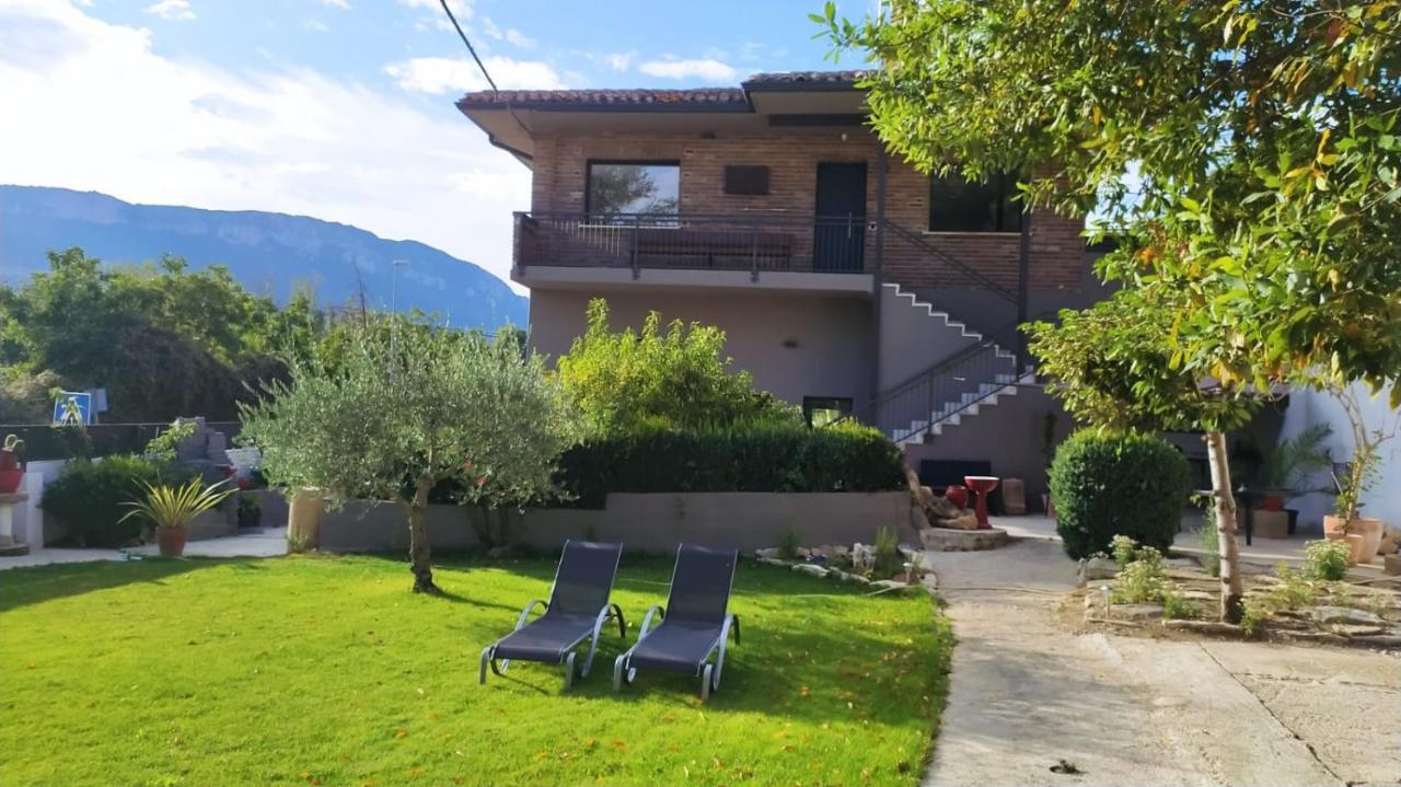 Larrion Hostal - Ostatua Exterior foto